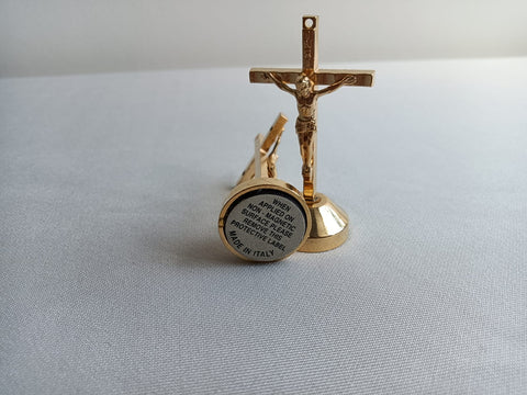 Small crucifix for the car