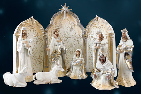Nativity Set - 9 resin figures 6 1/2" with background